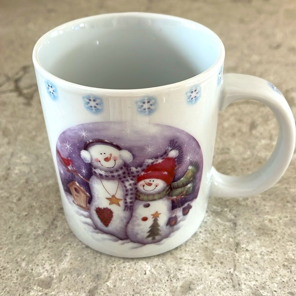 Hanna's Handiworks Snowman Holiday Winter Scene Coffee Tea Mug Cup